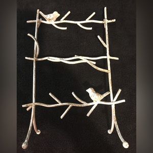 Shabby Chic Glossy Off-white w/gold Wash Finish Iron Jewelry Holder w/birds